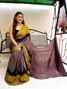 Blusa de seda suave con estampado Digital para mujer, traje femenino de seda suave con estampado Digital y diseño de Saree, de marca Surat India - Product Image 3