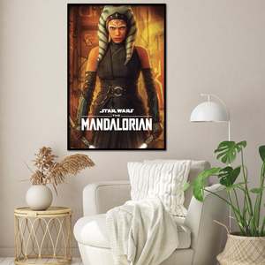 Affiche moderne The Mandalorian avec un design inspiré d'Ahsoka Tano - Product Image 1