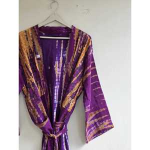 Robe kimono légère en crêpe de soie tie-dye style bohème – Cache-maillot de bain - Product Image 1