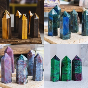 Vente en gros Yinglai 2 pouces Mini Carillon éolien en cristal pointu, Baguettes en pierres précieuses, Pierres <span class=keywords><strong>de</strong></span> guérison, Tailles personnalisées, Décoration <span class=keywords><strong>de</strong></span> tour - Product Image 6