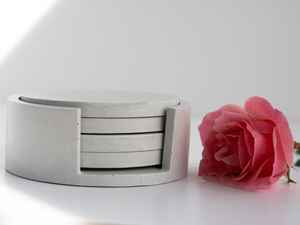 Juego de Posavasos y Soporte de Mármol Hecho a Mano, 4 Piezas, Gris Claro, Jesmonita, Decoración Elegante para el Hogar - Product Image 5