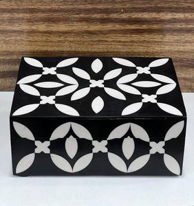 Boîte à bijoux en incrustation d'os faite à la main Style Vintage gravé organisateur de stockage pour bagues boucles d'oreilles pour cadeaux à des fins décoratives - Product Image 4