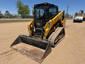 รถตักล้อยาง CAT 255 รุ่นปี 2023 กำลังขายดี รับน้ำหนักได้ 200 ตัน กำลังไฟ 75 กิโลวัตต์ พร้อมขาย - Product Image 4