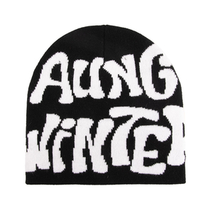 Bonnet d'hiver chaud sans revers en jacquard personnalisé avec lettres - Style unisexe Y2K, pratique pour les voyages, tricoté à la main, doublure en satin de soie - Product Image 4