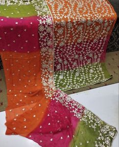 Abito Gota appena disegnato con filatura vibrante e <span class=keywords><strong>dettagli</strong></span> A specchio una straordinaria aggiunta al guardaroba etnico - Product Image 3