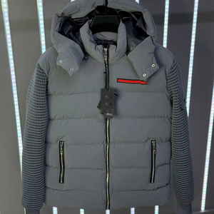 Abrigo de Invierno Informal para Hombre, con Capucha, Bolsillos con Cremallera, Acolchado Cálido, Satinado, 50% Relleno, Antiarrugas, Estilo Moderno - Product Image 1