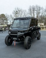 Can-Am Defender 4x4 UTV manuel noir avec cabine fermée, moteur 4 temps à essence, certifié CEE, véhicule utilitaire avec blocage de différentiel