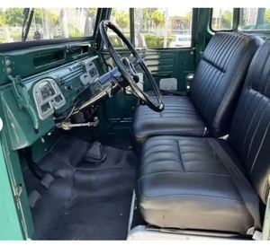 NEATLY USED 1964 LANDCRUISERS BASE Double Cab Comfort 4x4 FOUR WHEEL <b>DRIVE</b> 80L MANUAL TRANSMISSION - Product Image 2