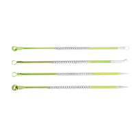 Kit d'outils de dissolvant de points noirs professionnel 4 pièces en acier inoxydable acné bouton Popper extracteur de comédon pour les soins de la peau du visage