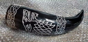 Cuerno para beber portátil pulido estilo vikingo náutico con animales, tamaño XL, con soporte, borde superior de latón de 5-6'', regalo para padrinos de boda - Product Image 3