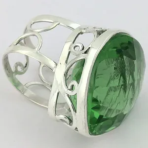 Anillo de Plata 925 Art Palace con Gema Verde, Joyería Fina Geométrica para Mujer, Chapado en Rodio, Corte Platino - Product Image 2