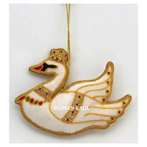 Pato último regalo diseño de adorno colgante para Navidad y decoración del hogar bordado Zari y trabajo con cuentas con alta calidad - Product Image 1