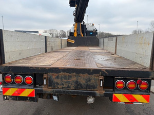 Camión de plataforma Scania 2002 con grúa, 8x2, plataforma abatible, capacidad de carga previa de 50T, construcción de acero, origen EE. UU., L10000xW2550xH3600 - Product Image 2