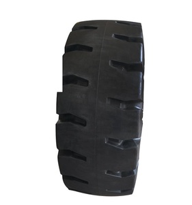 Pneu radial solide 235/55ZR17 pour chargeuse sur pneus - Nouveau pour remplacement/réparation - Product Image 1