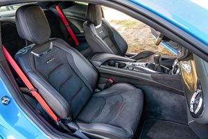 Coupé Camaro ZL1 2022, Pack ZL1 1LE Extreme Track, Bleu Rapide - Product Image 4