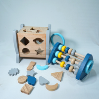 Jouet de comptage de boulier de fusée en bois Montessori amusant et éducatif pour les enfants