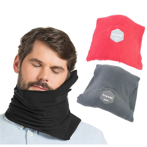Oreiller de voyage pour le soutien du cou - Oreiller de cou super doux avec soutien des épaules et rembourrage confortable, léger et facile à transporter - Product Image 1