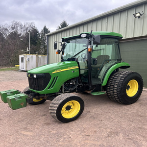 Nuevo tractor compacto John Deere 4520 4WD de 50 HP, minitractor con transmisión de engranajes y componentes principales (motor, bomba, caja de cambios, cojinetes) - Product Image 5