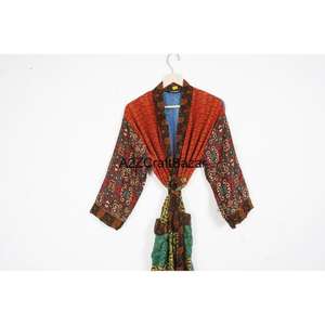 Robe kimono longue en soie pure à 100 % pour femmes, douce, élégante, respirante, printemps/été, fermeture à cordon, tissu indien sari, devant - Product Image 5