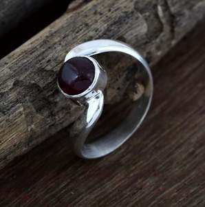 การตั้งค่าพลอยโกเมนสีแดง925เงินสเตอร์ลิงคริสเตียนได้รับการรับรองมาตรฐาน IEC หรูหราครบรอบแต่งงาน - Product Image 1