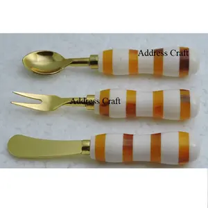 Set di posate in argento placcato oro di ultimo Design Set di utensili da taglio Mini cucchiaio forchetta con manico in resina posate da tavola posate