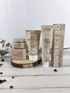 ครีมบำรุงผิวหน้าออร์แกนิค api'Propolis-โพลิส-เชียบัตเตอร์-ดูแลผิว99% ธรรมชาติคอสโมสออร์แกนิค-โพลิส-ผิวแห้ง-100มล. - Product Image 4
