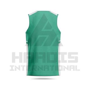 Uniformes propios Personalizados Baratos 100% poliéster Reversible baloncesto Jersey transpirable entrenamiento baloncesto uniforme conjunto para hombres - Product Image 3