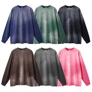 เสื้อยืดแขนยาวผู้ชายสไตล์วินเทจทรงโอเวอร์ไซส์ ผ้าคอตตอน 100% น้ำหนัก 240 กรัม ย้อมสีแบบไทได ผ้าเทอร์รี่ถักเนื้อแน่น - Product Image 1