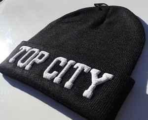 Chapeau d'hiver unisexe de haute qualité avec logo personnalisé - Product Image 3