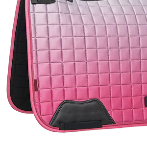 Vente chaude de tapis de selle de course de chevaux en satin matelassé carré, confortables, antidérapants, avec logo personnalisé - Product Image 2
