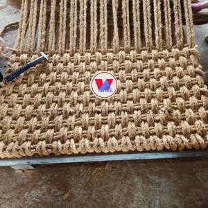 HOT HOT HOT |   Corde en fibre de coco VDELTA Vietnam |   Prix de gros d'usine - Product Image 1