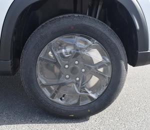 2025 Toyo Ta Urban Cruiser 1.5L moteur à essence tout nouveau sièges en cuir intérieur foncé I-Force Max Premium voitures d'occasion automatiques - Product Image 4