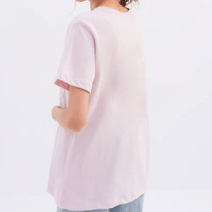 Camiseta de Algodón para Mujer, Estilo Urbano, Corte Regular, Color Sólido Informal, Transpirable, Suave, para Uso Diario, OEM, ODM, Logotipo Personalizado - Product Image 4