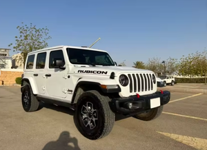 LISTO PARA ENVIAR SUV Automático Blanco Usado 2024 con Tracción en las Cuatro Ruedas, Asientos de Cuero, Neumáticos R20, Control de Crucero Adaptativo, Techo Solar, Luces LED, Cámara de 360° - Product Image 2