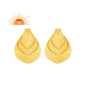 Pendientes colgantes con diseño de hoja chapada en oro de 18 quilates de plata esterlina más vendidos, fabricante de joyería fina Demi - Product Image 1