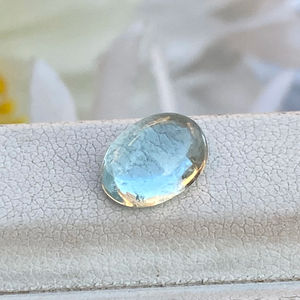 Hermoso cabujón de forma ovalada de color superior de piedras preciosas sueltas de Aguamarina natural de 2,46 quilates con buen brillo para la fabricación de joyas de diamantes - Product Image 1