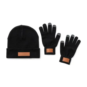 Accessoires de sports d'hiver, ensemble personnalisé de chapeau et de gants Prasan - Product Image 2