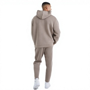 Fabricante de Conjuntos de Sudadera con Capucha y Pantalones Deportivos Holgados de Algodón Grueso para Hombre con Logotipo Personalizado OEM - Product Image 2