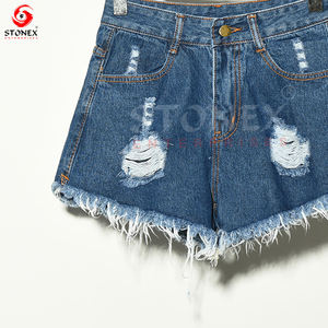 Fashionable Women Plus Size Scrunch Butt <b>Short</b> Denim Pants <b>Pocket</b> Women Ripped Casual <b>Short</b> - Product Image 2