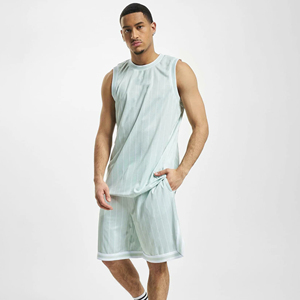 Short de basket-ball Short de basket-ball OEM personnalisé pour hommes Sublimation 100% équipe de basket-ball en maille de polyester deux poches - Product Image 3