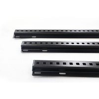 Supports d'angle de montage en rack de haute qualité pour armoires de serveur réseau de profondeur 600mm 800mm 1000mm