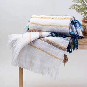 Manta Decorativa de Algodón Tejida a Mano con Estilo Bohemio y Borlas, Perfecta para Decoración de Hogar Rústico Moderno - Product Image 6