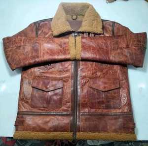 Chaqueta de piel de vaca personalizable de alta calidad Logo Estilo vintage Tela vaquera Liso teñido Cremallera Invierno Servicio OEM disponible - Product Image 4