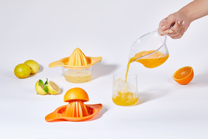 Plastic Manual Citrus Juicer Squeezer with Measuring Cup Vegetable <b>Tools</b> Dishwasher Safe Easy Clean <b>Kitchen</b> <b>Tool</b> - Product Image 5