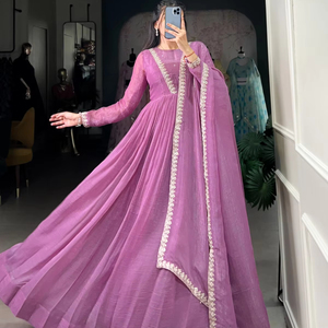 Dernière robe de travail de designer en soie pure impression numérique et broderie pour femmes tenue indienne pour fête mode exportateur fournisseur - Product Image 3