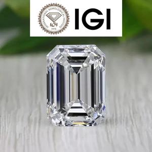 Diamant de laboratoire de 1 carat, taille émeraude, couleur D, pureté VVS, certifié IGI, pour la création de bijoux - Product Image 5