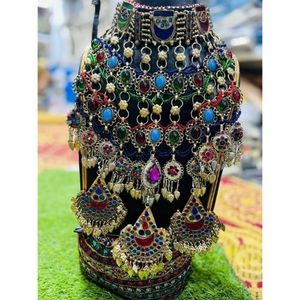 Conjuntos de Joyería Afgana Vintage Kuchi, Chapados en Oro con Circonita, Diseño Personalizado, Joyería Artesanal de Alta Calidad para Mujer - Product Image 4