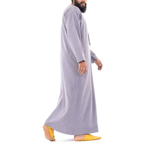 Thobe masculin de qualité supérieure, nouvelle arrivée, design moderne, vêtements islamiques pour hommes, thawb, jubbah, abaya pour homme de Dubaï avec logo personnalisé - Product Image 3