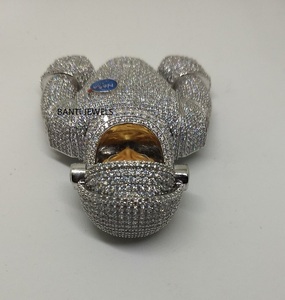 Colgante de Astronauta Extraterrestre, Plata 925, Completamente Engastado con Moissanita, Joyería Espacial Hip Hop - Product Image 2