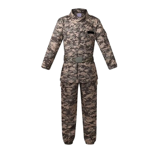 Combinaison tactique imperméable de camouflage, ensemble de vêtements de pluie, équipement de chasse en plein air durable pour une protection contre tous les temps - Product Image 2